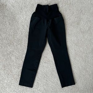 Old Navy Maternity Pixie Pant